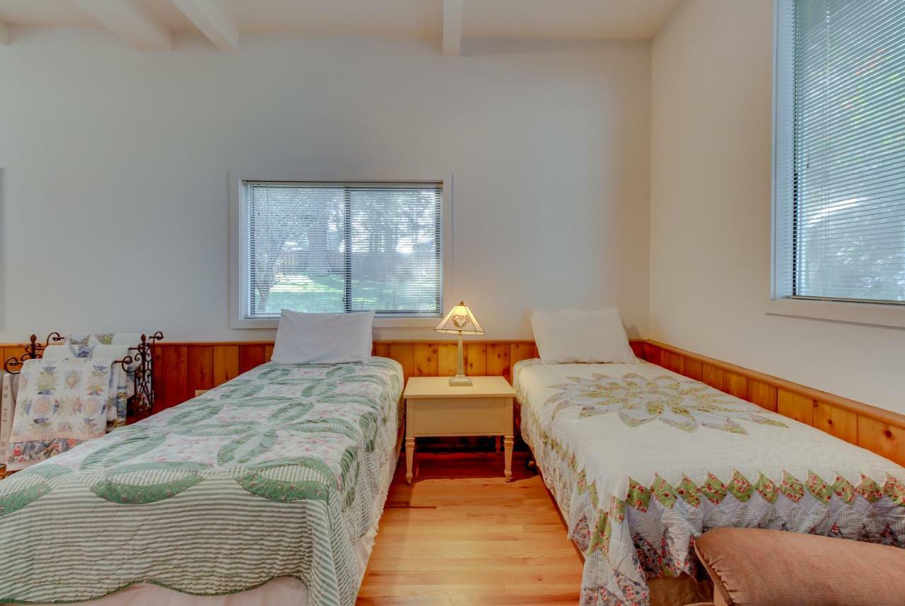 Lopez Island Hunter Bay Waterfront Home 외부 사진